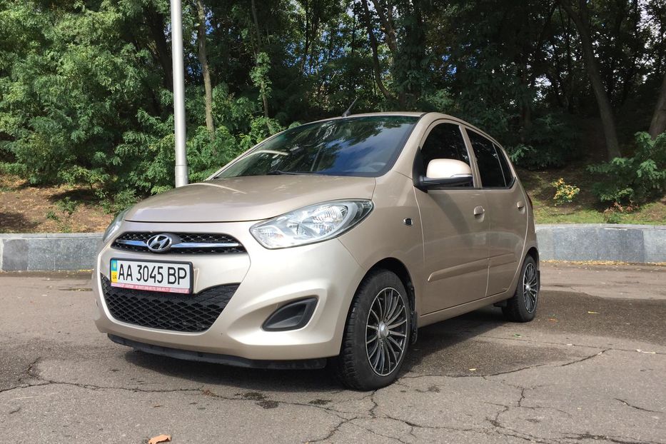 Продам Hyundai i10 2011 года в Киеве