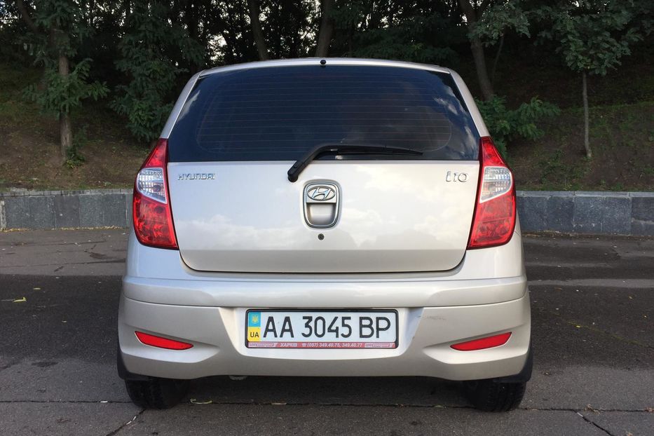 Продам Hyundai i10 2011 года в Киеве