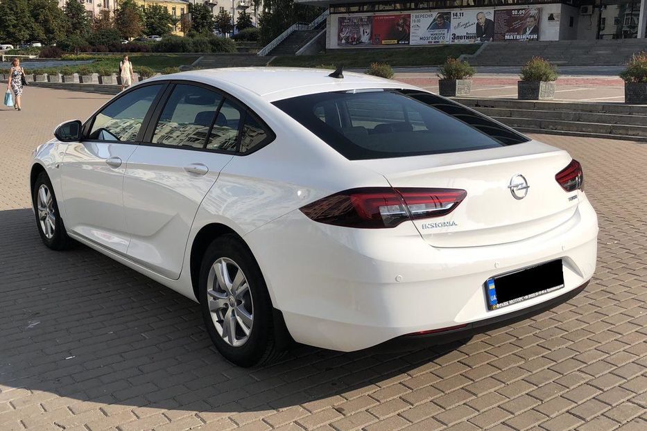 Продам Opel Insignia Grand Sport 2017 года в Киеве