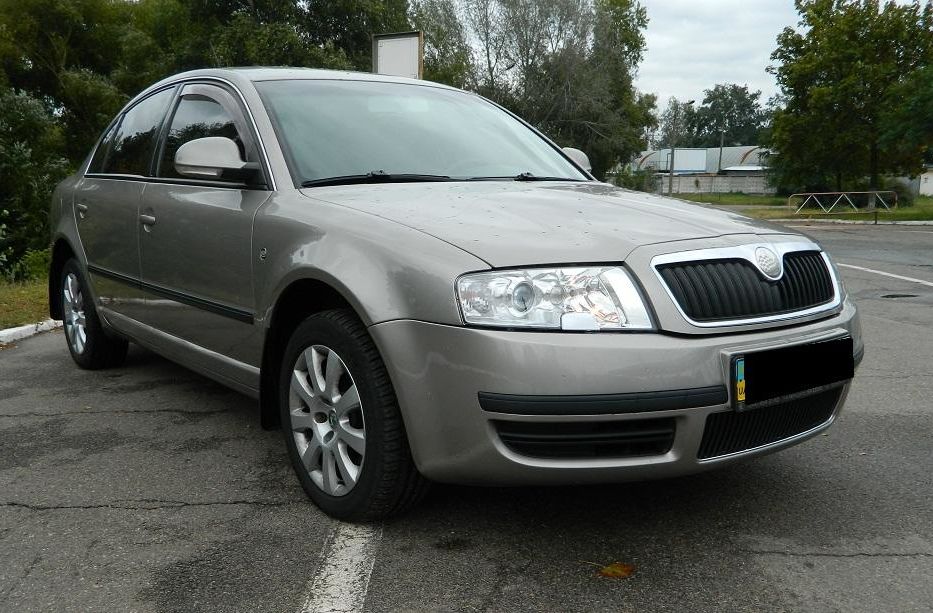 Продам Skoda Superb 1.8 T 2008 года в Киеве