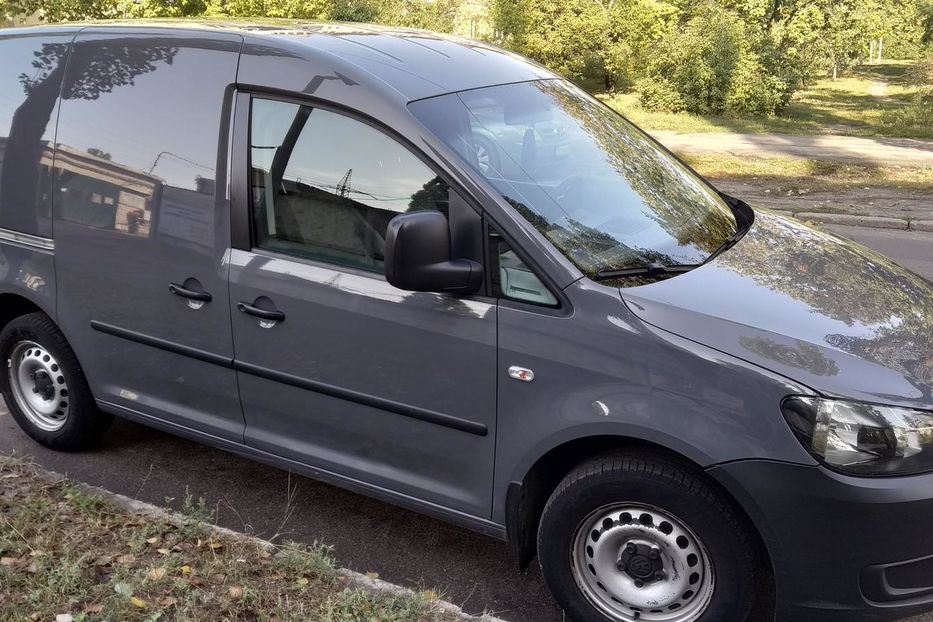 Продам Volkswagen Caddy груз. 2011 года в Киеве