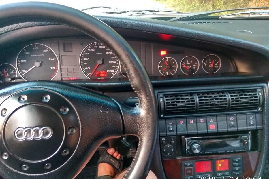 Продам Audi A6 1997 года в г. Красноград, Харьковская область