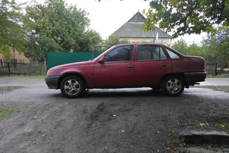 Продам Opel Kadett 1986 года в Запорожье
