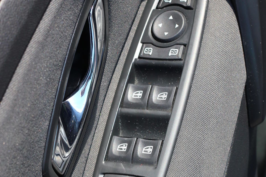 Продам Renault Megane 2012 года в Киеве