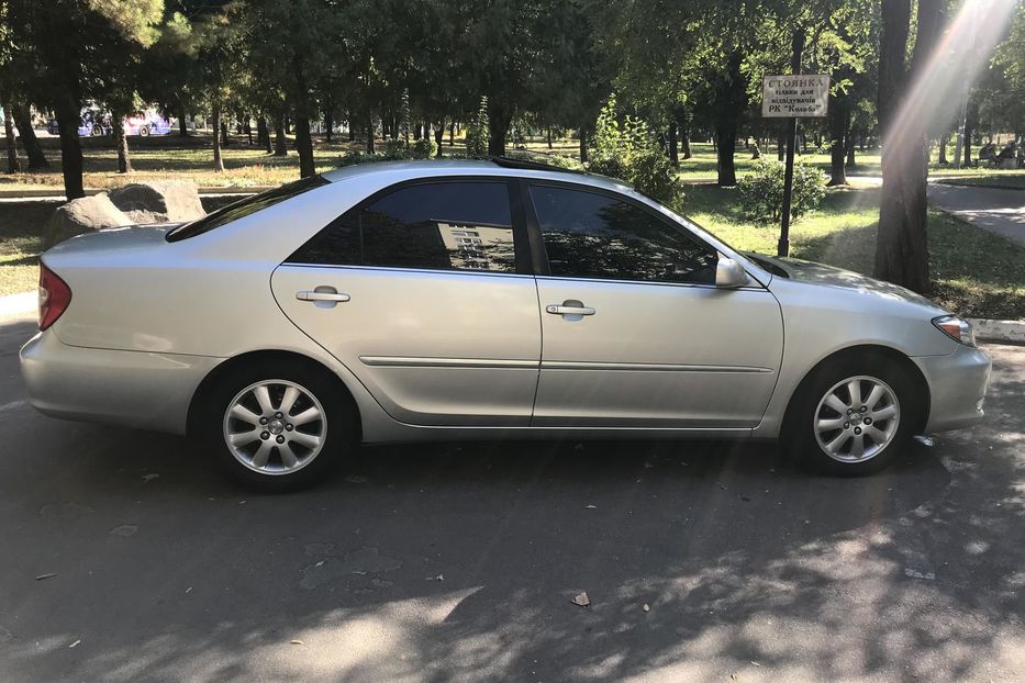 Продам Toyota Camry 24 2004 года в Ровно