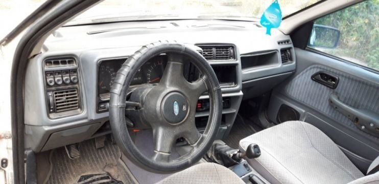 Продам Ford Sierra 1990 года в Ровно