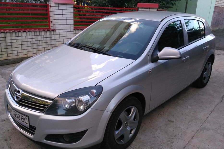 Продам Opel Astra H 2011 года в г. Умань, Черкасская область