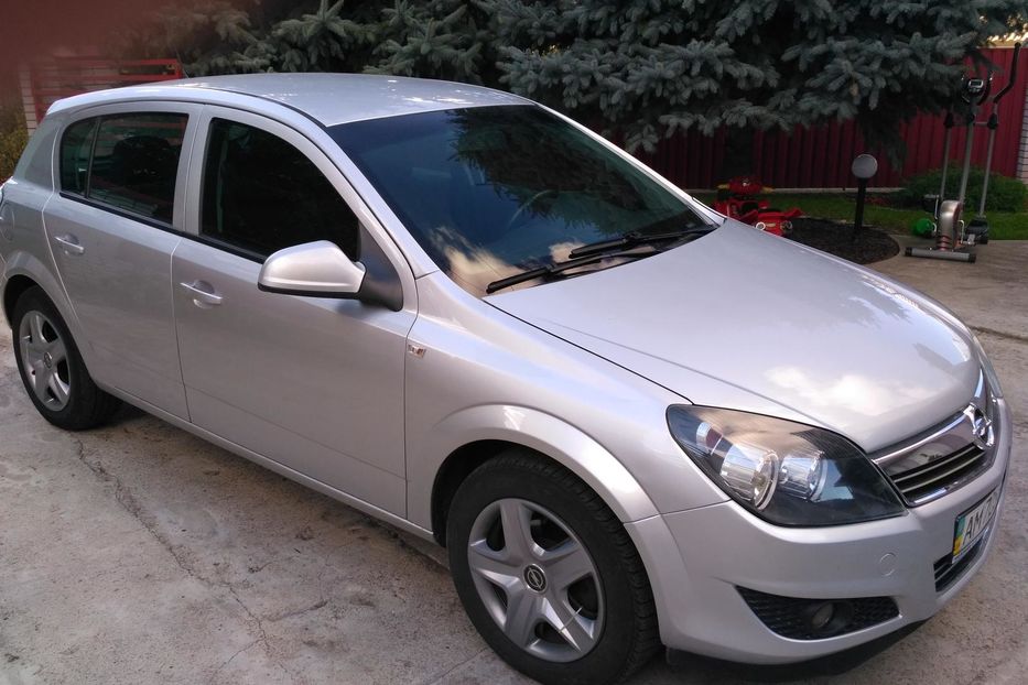 Продам Opel Astra H 2011 года в г. Умань, Черкасская область