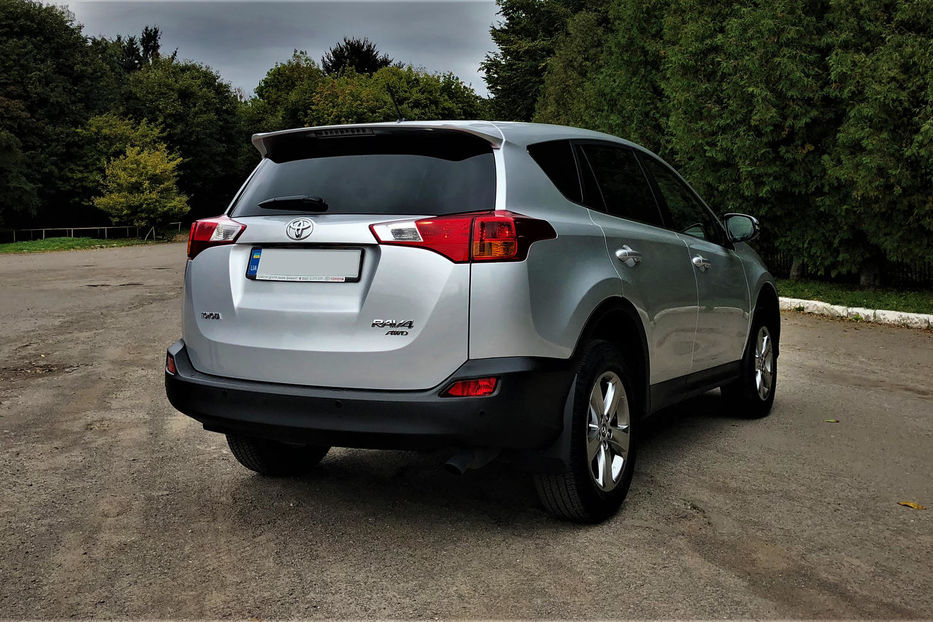 Продам Toyota Rav 4 AWD 2.2 Diesel 2015 года в Львове