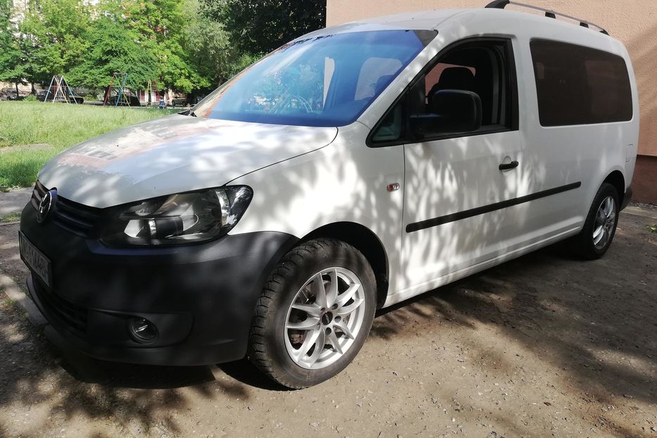 Продам Volkswagen Caddy пасс. 2011 года в Ужгороде