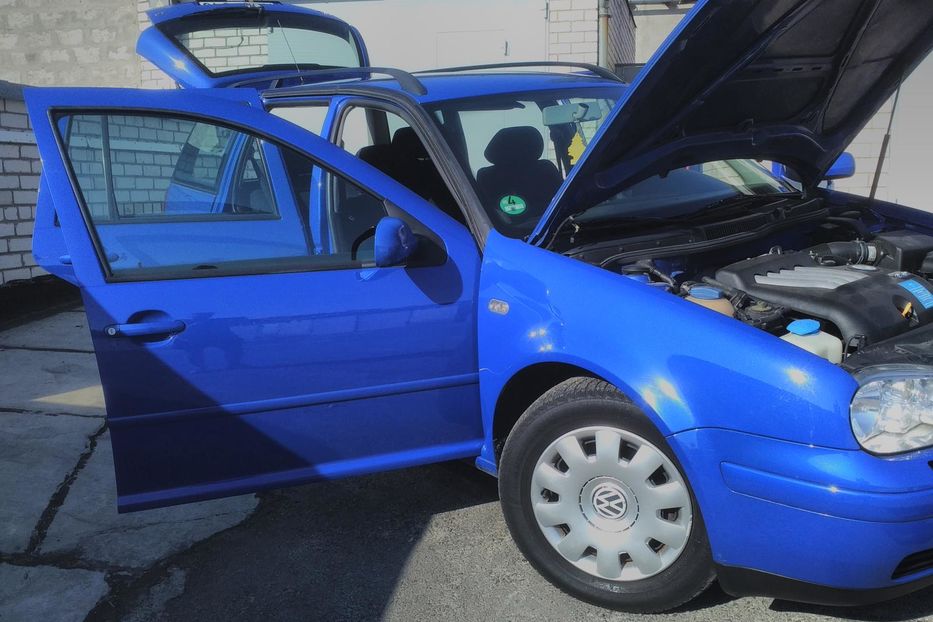 Продам Volkswagen Golf IV 2000 года в Харькове