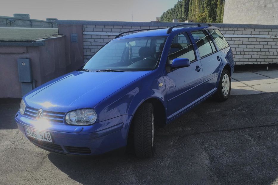 Продам Volkswagen Golf IV 2000 года в Харькове