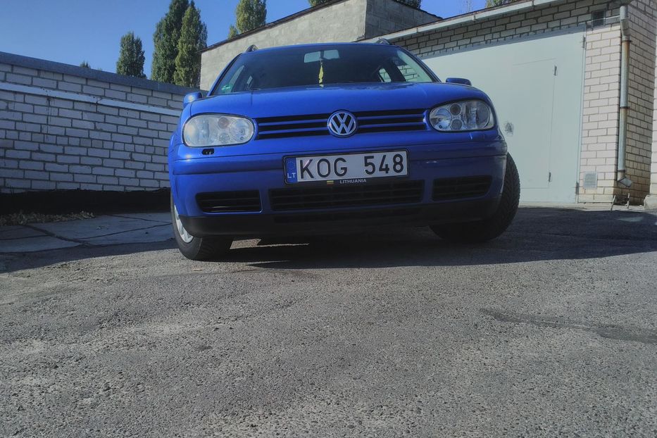 Продам Volkswagen Golf IV 2000 года в Харькове