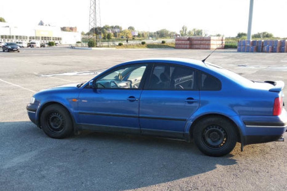 Продам Volkswagen Passat B5 1997 года в Ужгороде