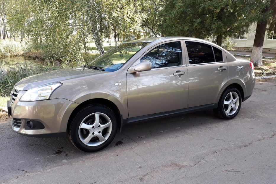 Продам Chery E 5 2013 года в Житомире