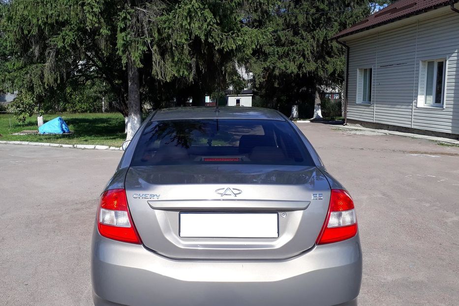 Продам Chery E 5 2013 года в Житомире