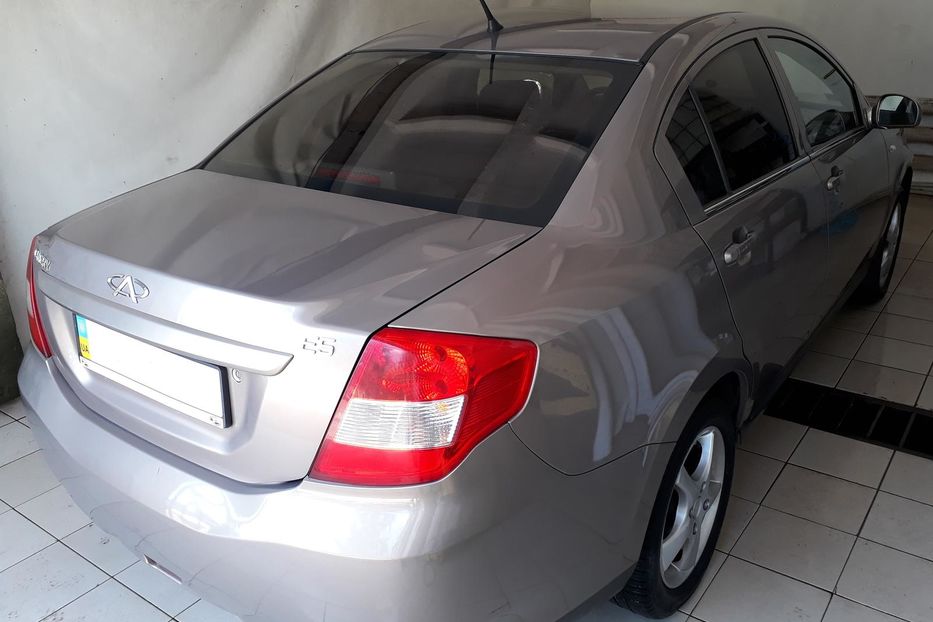 Продам Chery E 5 2013 года в Житомире