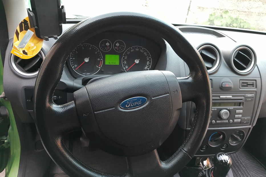 Продам Ford Fiesta 2008 года в Запорожье