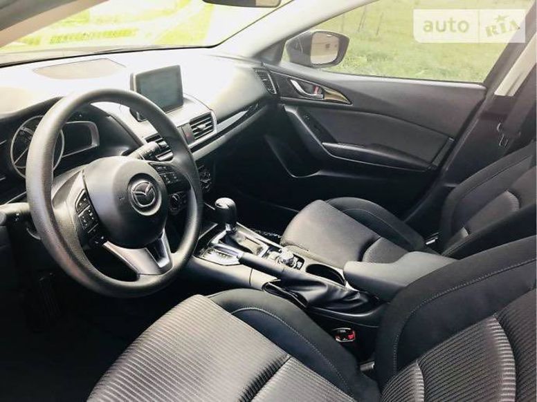 Продам Mazda 3 2015 года в Днепре