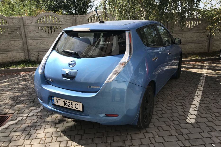 Продам Nissan Leaf S 2014 года в Киеве