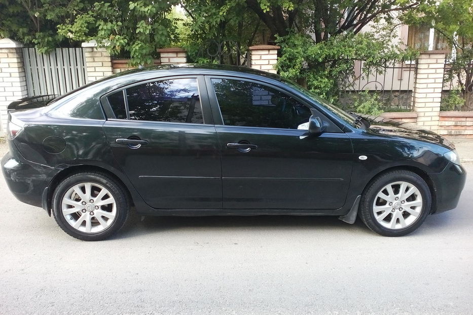 Продам Mazda 3 2008 года в Ивано-Франковске