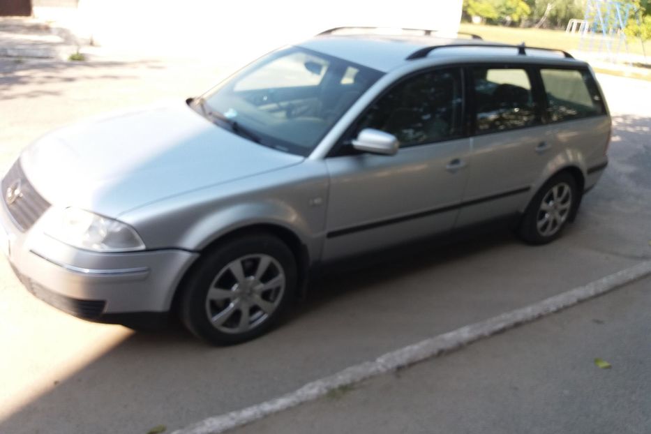 Продам Volkswagen Passat B5 2003 года в Киеве