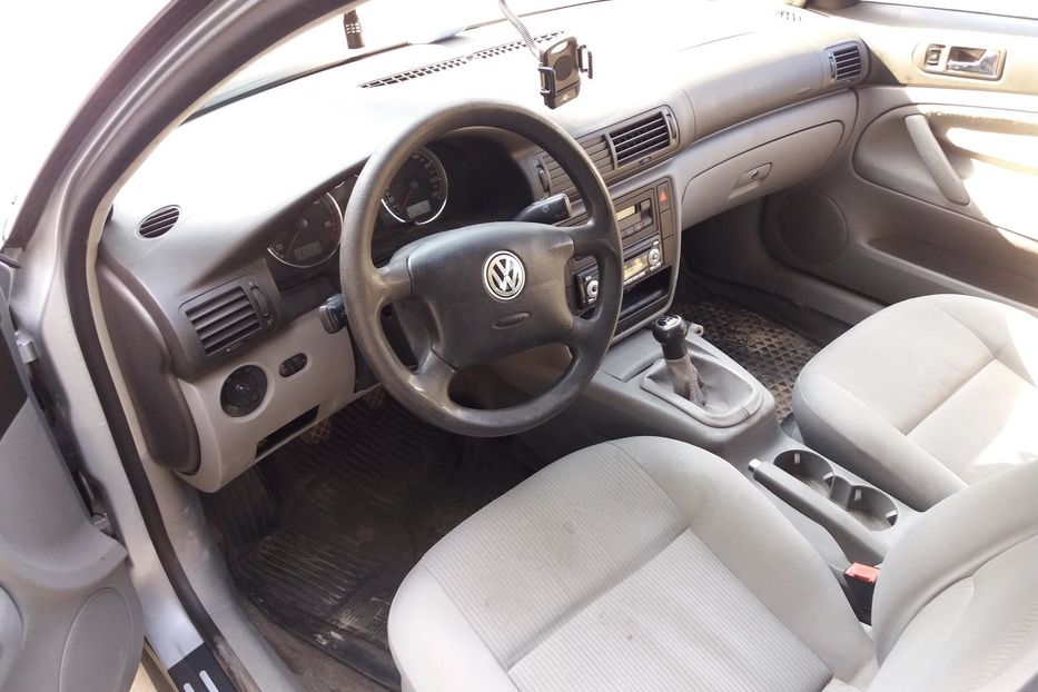 Продам Volkswagen Passat B5 2003 года в Киеве