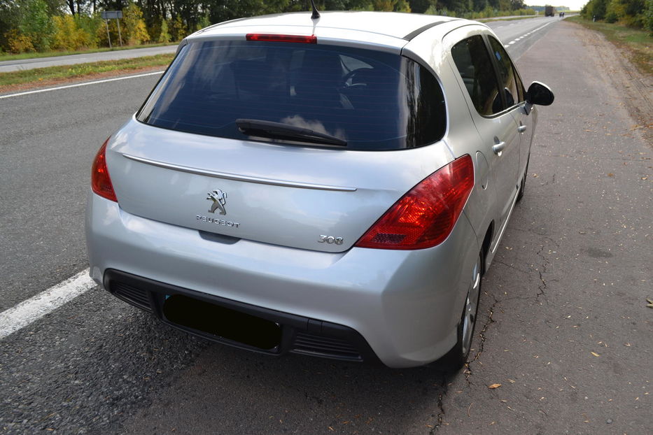Продам Peugeot 308 2012 года в Сумах