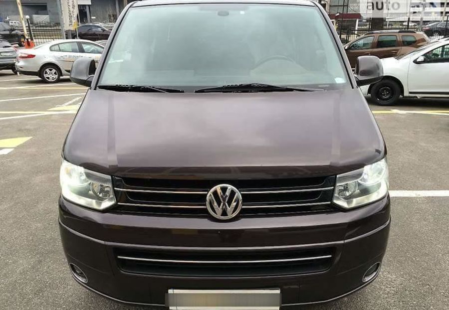 Продам Volkswagen Multivan 2011 года в Киеве