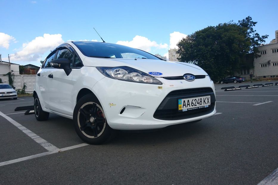 Продам Ford Fiesta 2011 года в Киеве