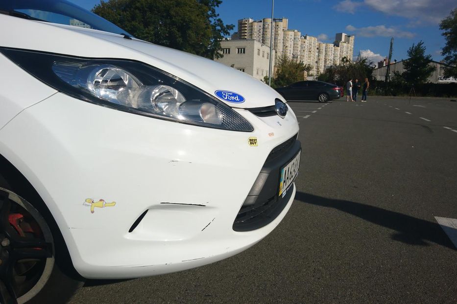 Продам Ford Fiesta 2011 года в Киеве