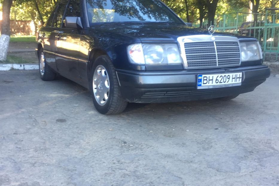 Продам Mercedes-Benz 230 1988 года в Одессе