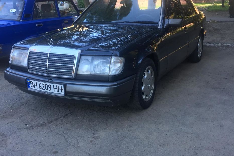 Продам Mercedes-Benz 230 1988 года в Одессе