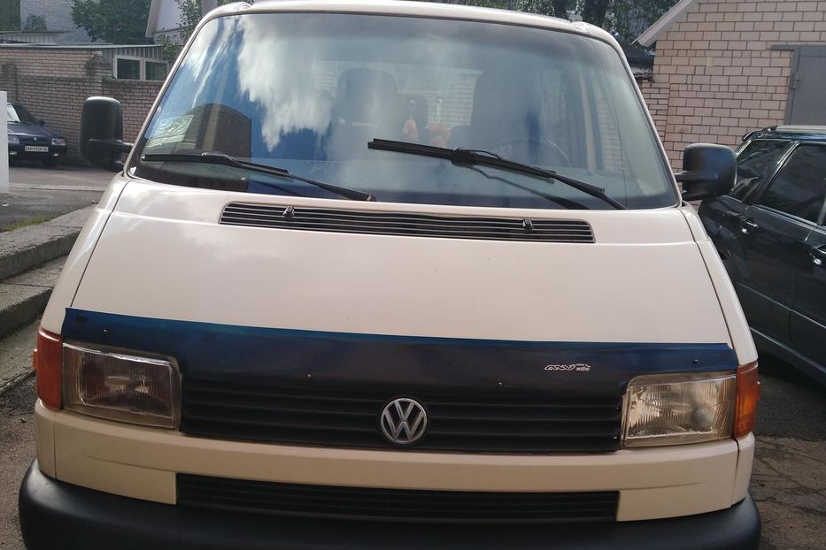 Продам Volkswagen T4 (Transporter) пасс. 1999 года в Житомире