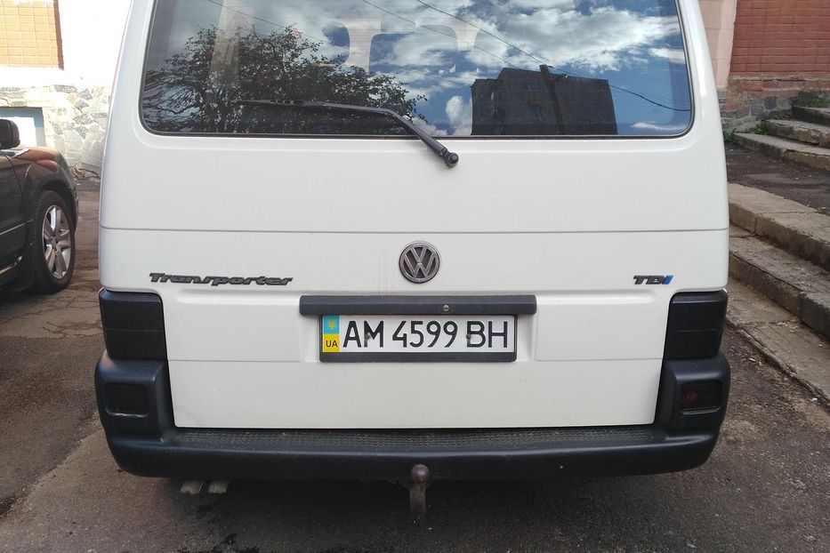 Продам Volkswagen T4 (Transporter) пасс. 1999 года в Житомире