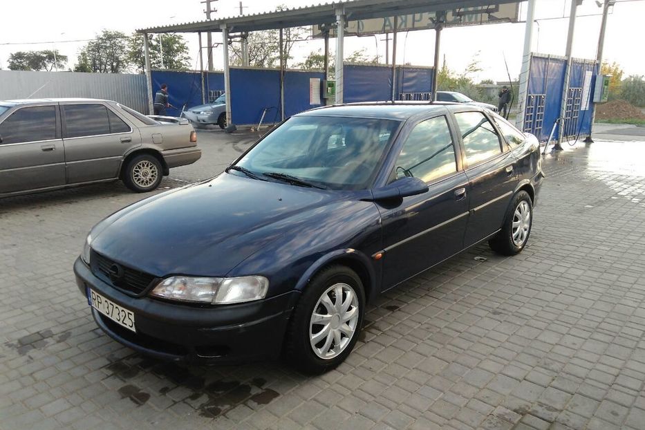 Продам Opel Vectra B в г. Южный, Одесская область 1998 года выпуска за ...