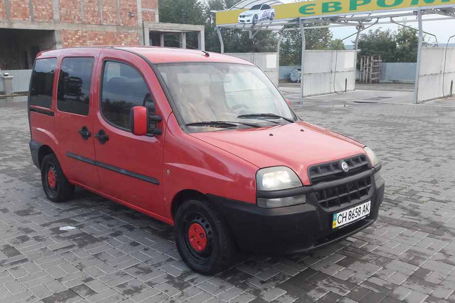 Продам Fiat Doblo пасс. 2004 года в г. Сторожинец, Черновицкая область