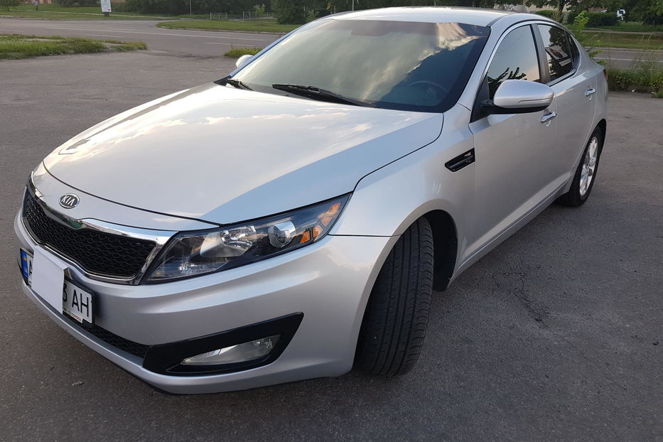 Продам Kia Optima 2012 года в Харькове