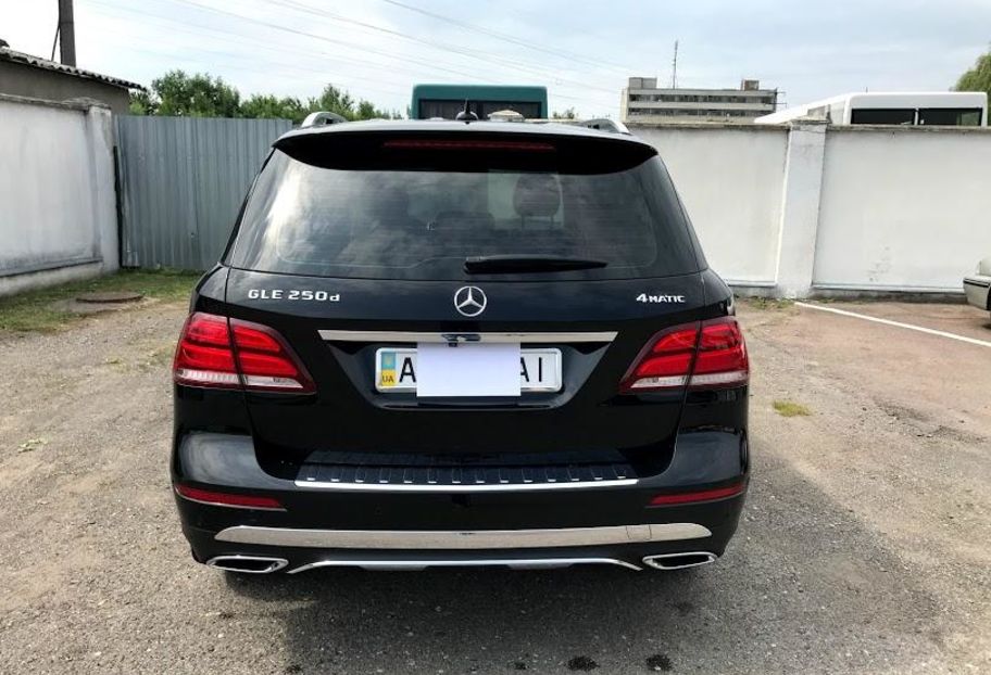 Продам Mercedes-Benz GLE-Class GLE250d 2016 года в Ужгороде