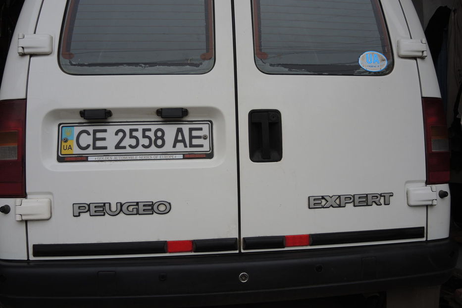 Продам Peugeot Expert пасс. грузопассажир 2001 года в Черновцах