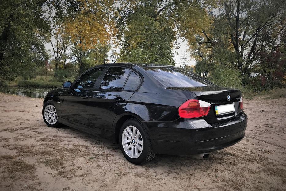 Продам BMW 318 2007 года в Киеве