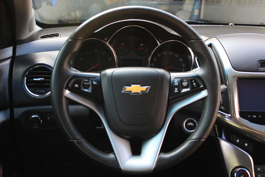 Продам Chevrolet Cruze LTZ 2016 года в Киеве