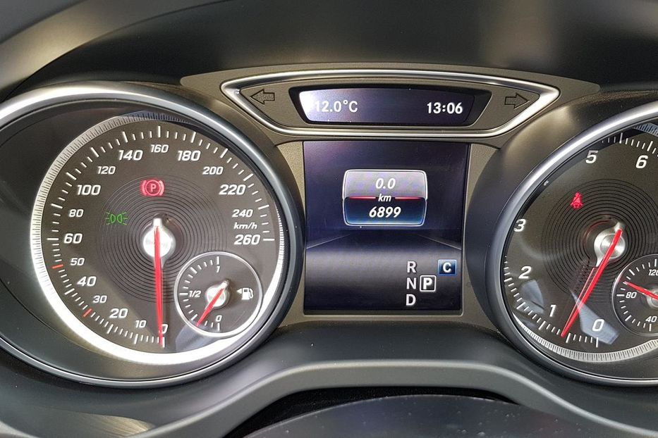 Продам Mercedes-Benz CLA 180 2018 года в Киеве