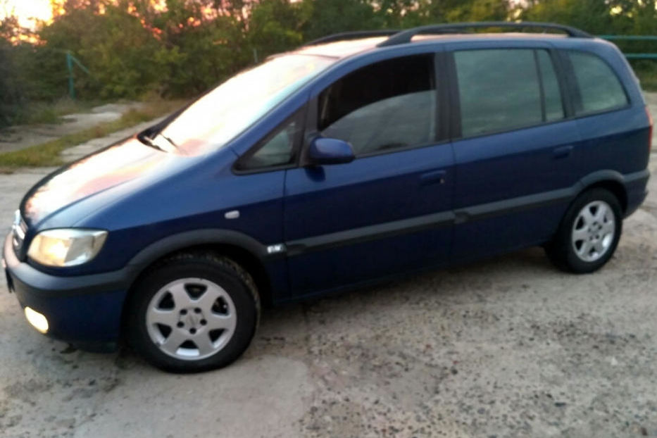 Продам Opel Zafira 2004 года в Одессе