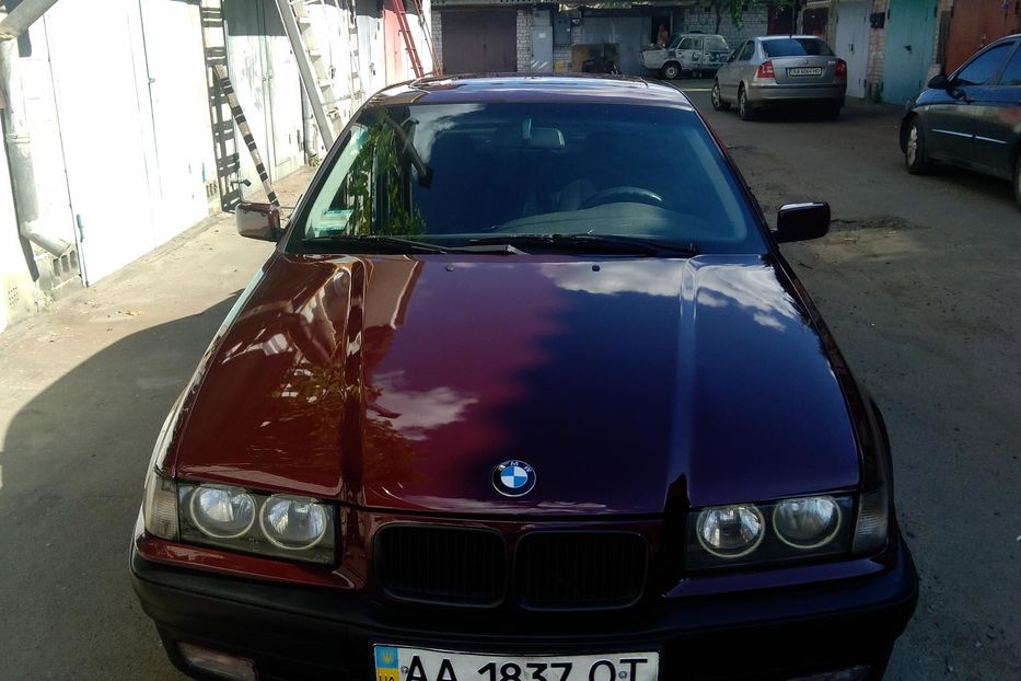 Продам BMW 318 e36 1995 года в Киеве