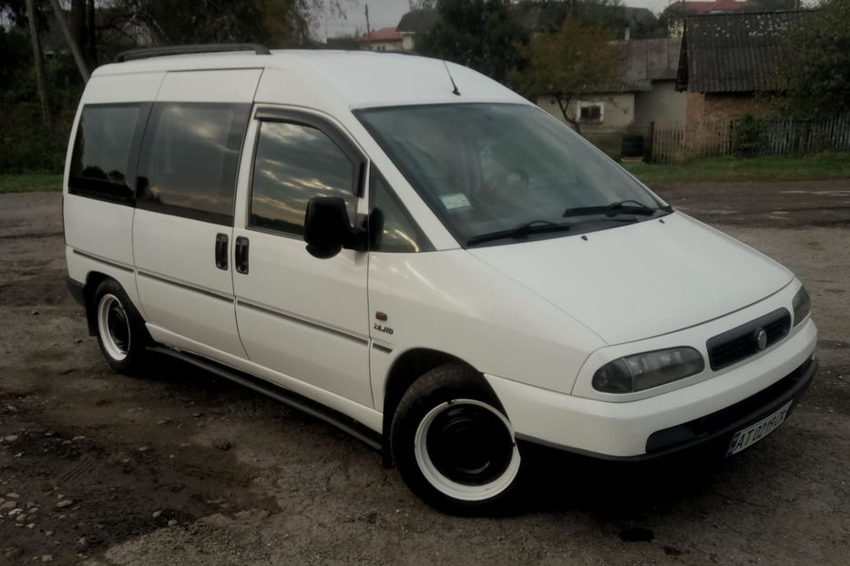 Продам Fiat Scudo пасс. 2003 года в Ивано-Франковске