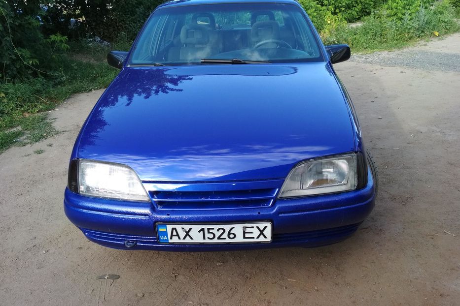 Продам Opel Omega 1990 года в Харькове