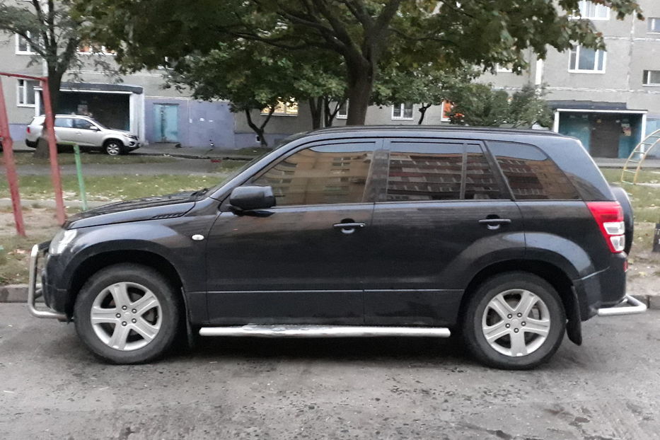 Продам Suzuki Grand Vitara 2008 года в г. Кузнецовск, Ровенская область