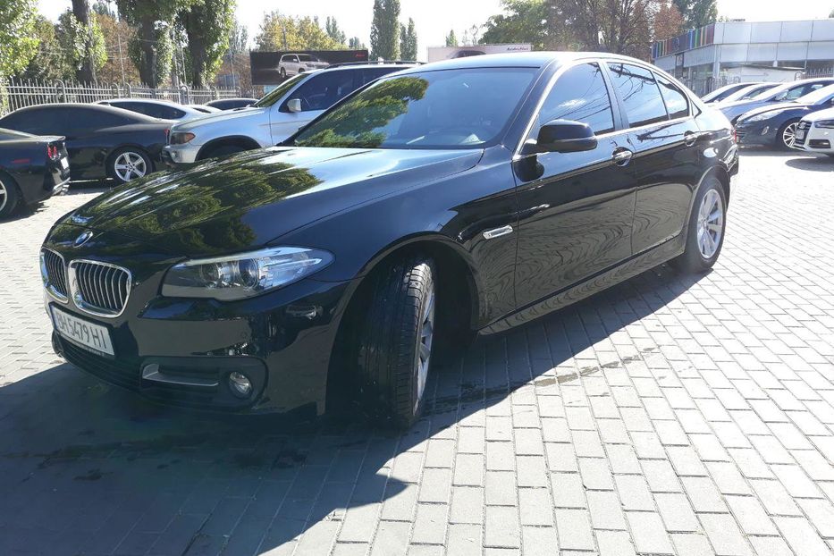 Продам BMW 520 2016 года в Одессе