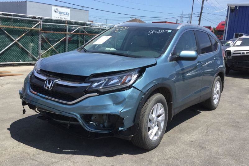 Продам Honda CR-V EX-L  2015 года в Киеве